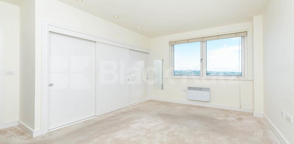 			Fantastic New Instruction Two Bed Apartment !, 2 Bedroom, 2 bath, 1 reception Apartment			 Crouch End Hill, Crouch End